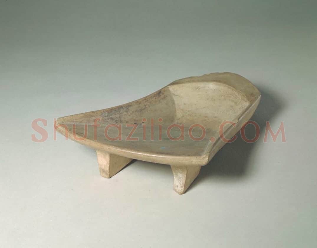 李颢款风字形陶砚 | 故宫文房用品藏品